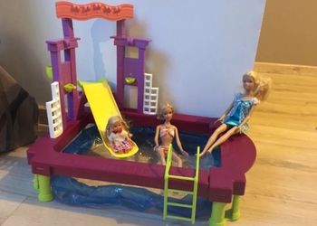 Piscine barbie