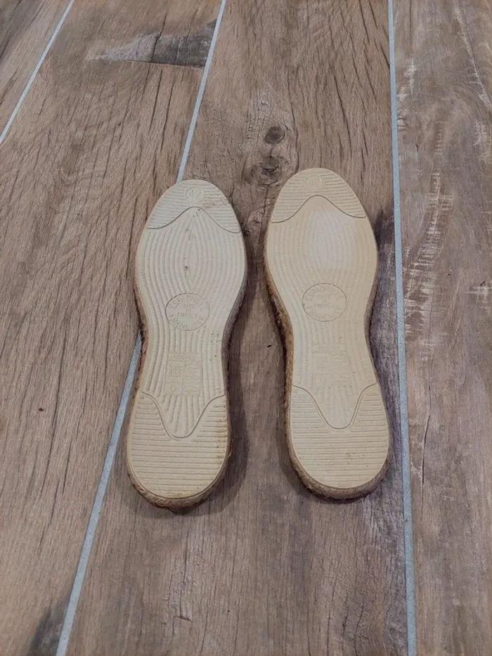 Espadrilles française 42 - photo numéro 2
