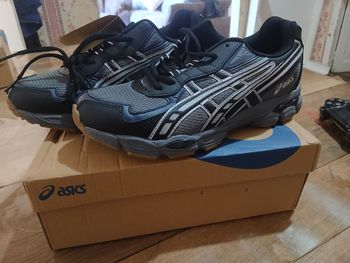 Chassure asics GEL-NYC