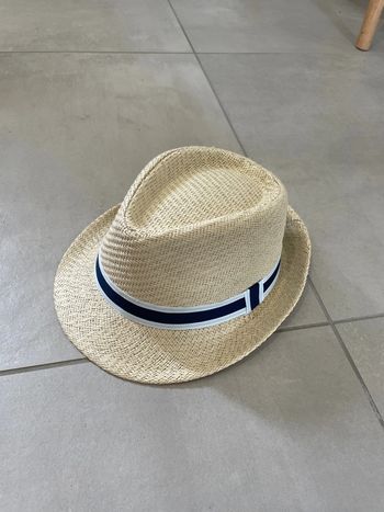 Chapeau de cérémonie 53 cm