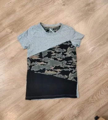 Tee shirt marque Urbn - Dept 11 ans