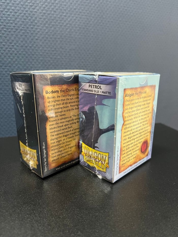 Lot de 2 × 100 sleeves Dragon Shield Premium - photo numéro 3