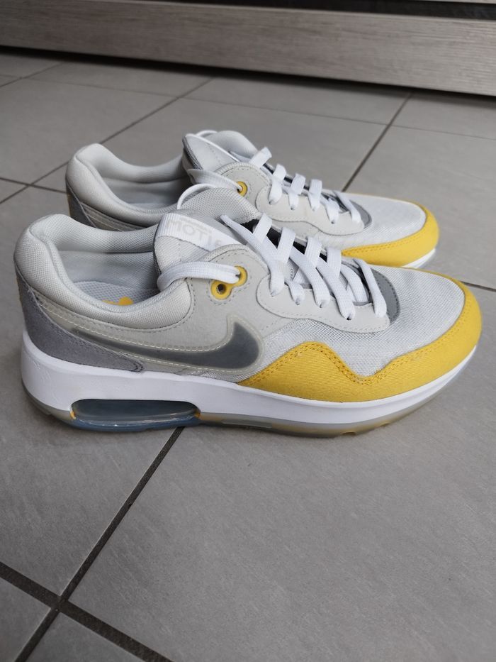 Baskets Nike Air Max - photo numéro 2