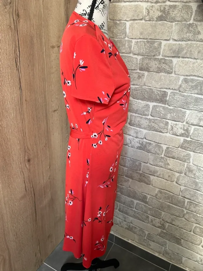 Robe rouge taille S - photo numéro 4