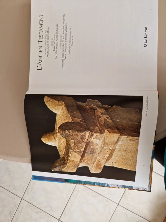 Coffret la bible et son histoire. - photo numéro 8