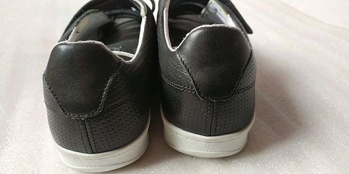 Baskets Bata P38 neufs - photo numéro 5