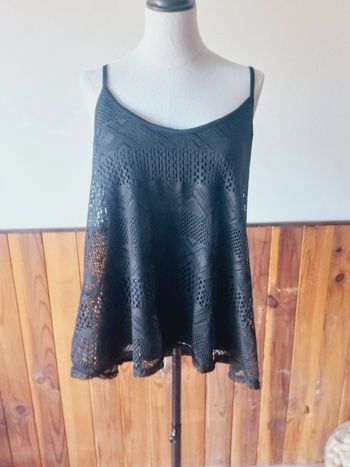 Débardeur dentelle noire doublé