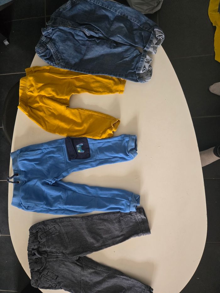 Lot vêtements taille 2 ans - photo numéro 5