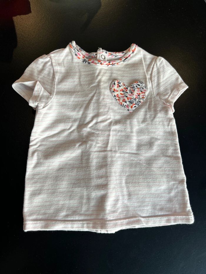 Teeshirt rayé fleuri - photo numéro 1