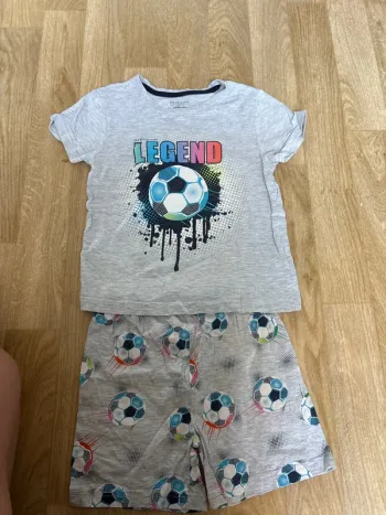 Pyjama short Primark taille 4/5 ans