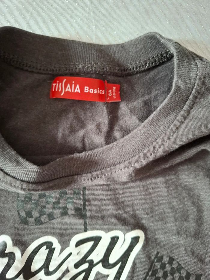 Tee shirt voiture manches longues 6 ans - photo numéro 2