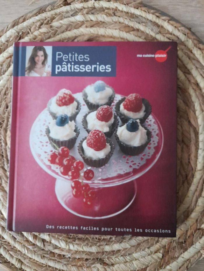 Livre " Petites Pâtisseries "