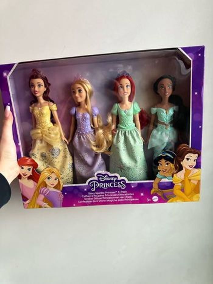Lot de 4 poupée Barbie princesse Disney