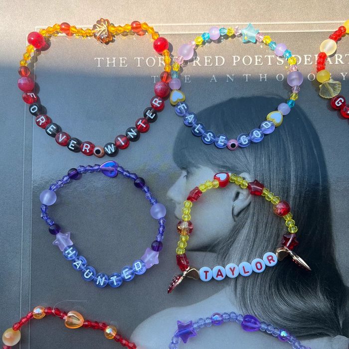friendship bracelets | taylor swift - photo numéro 2