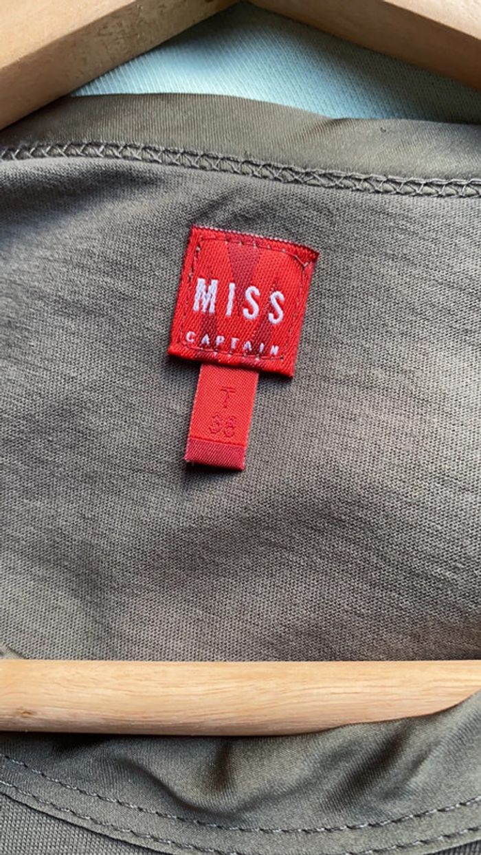 Robe Miss Captain Taille 38 - photo numéro 4