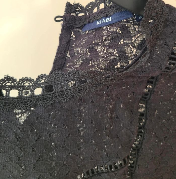 Blouse en dentelle noire à manches 3/4 • Kiabi • taille M - photo numéro 2