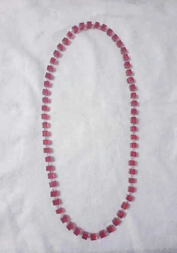 Magnifique collier avec cubes