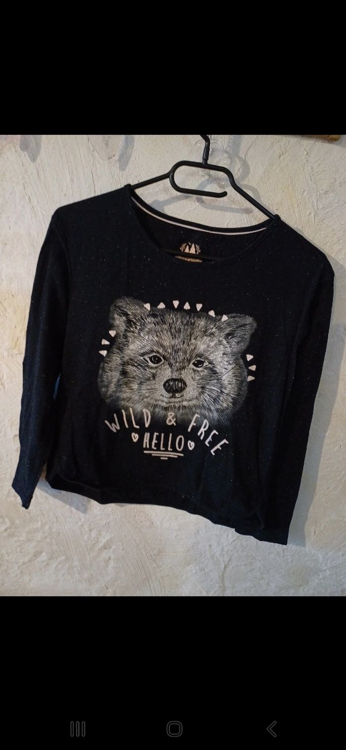 T.shirt fille taille 12 ans