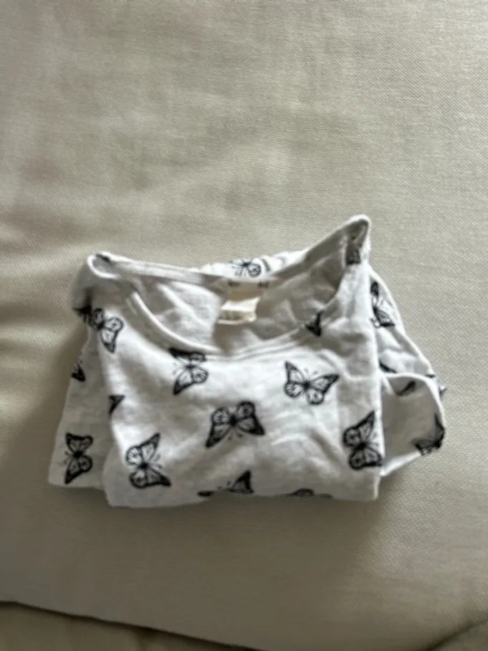 Robe grise motif papillons - photo numéro 2