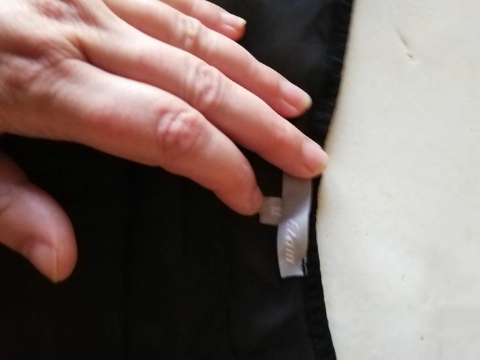 Top t. M Etam. Voile noir et tissu beige irisé. - photo numéro 7