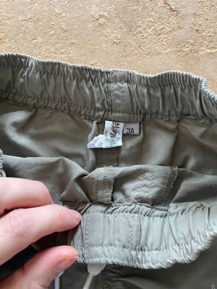 Short kaki 3 ans - photo numéro 2