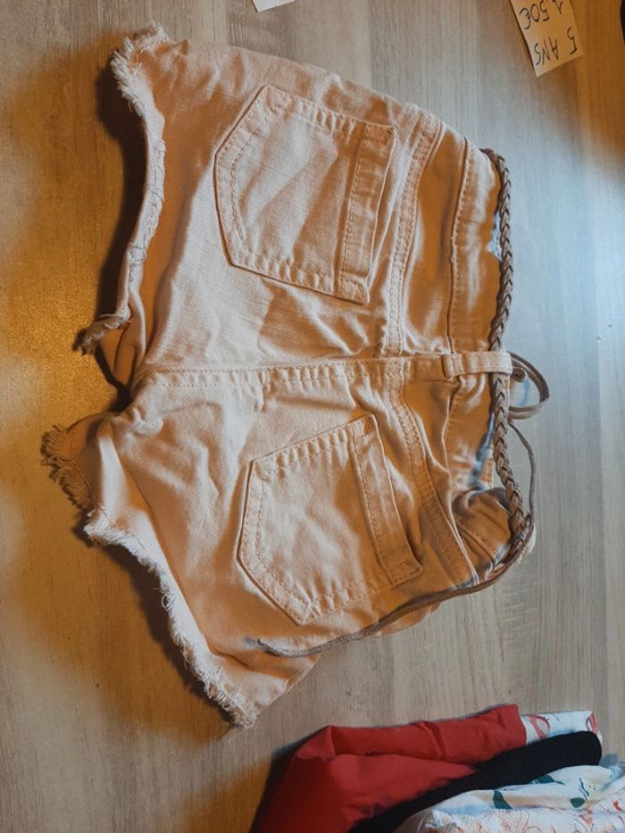 Short 4ans - photo numéro 2