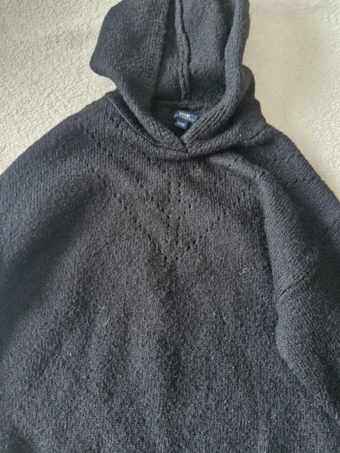 Pull capuche 8ans - photo numéro 3