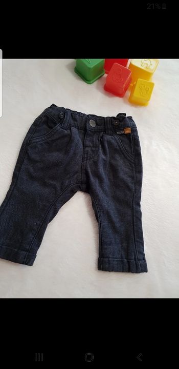 Pantalon bébé taille 3 mois