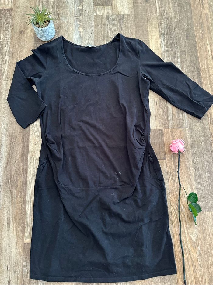 - Robe Maternité - Taille L - bon état, tache