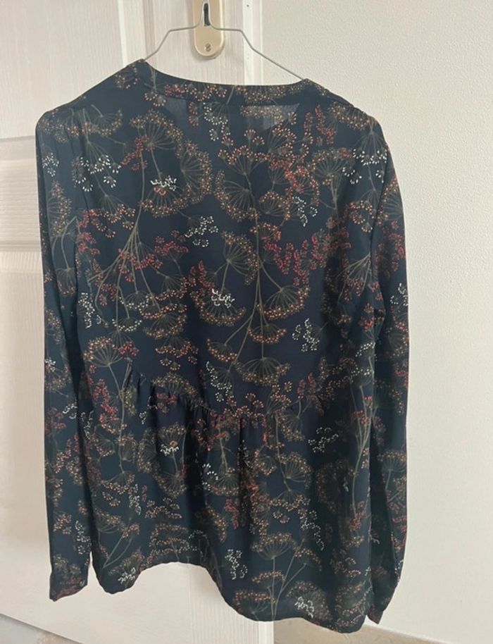 Blouse noir à motif fleur marron Kiabi taille s - photo numéro 3
