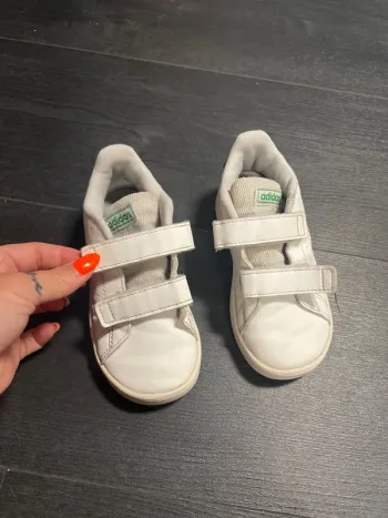 Basket adidas
