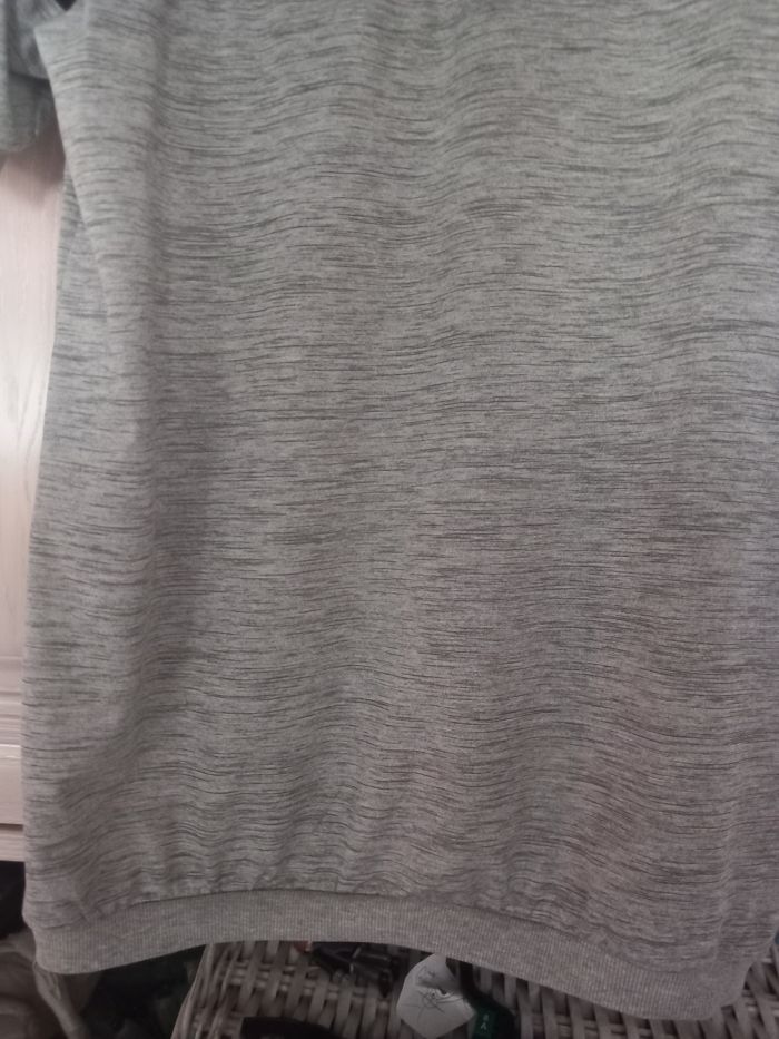 Polo gris et noir taille L Stil Park - photo numéro 2