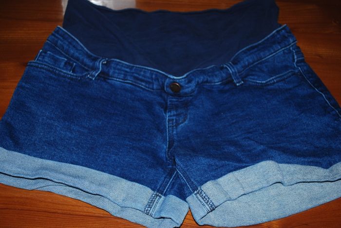 Short maternité - photo numéro 2