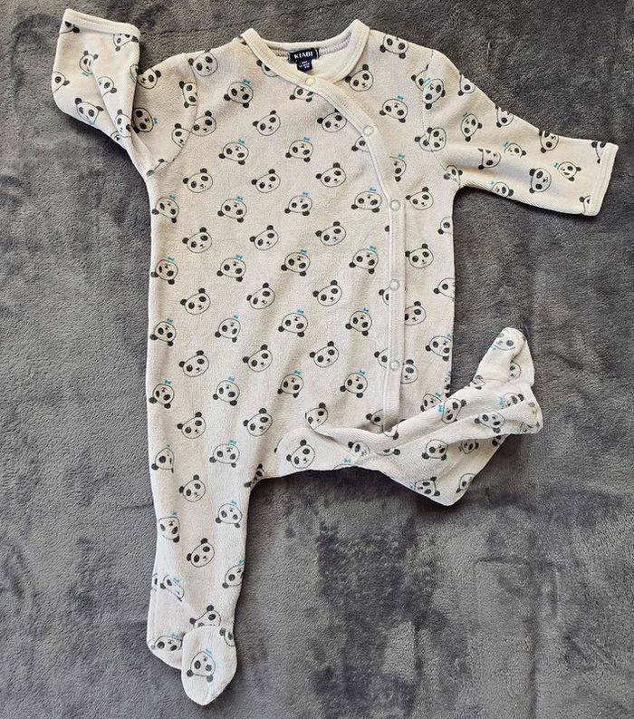 Pyjama effet velours motif panda Kiabi 6 mois - photo numéro 2