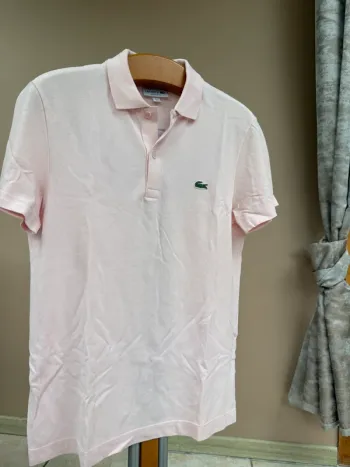 Polo Lacoste rose