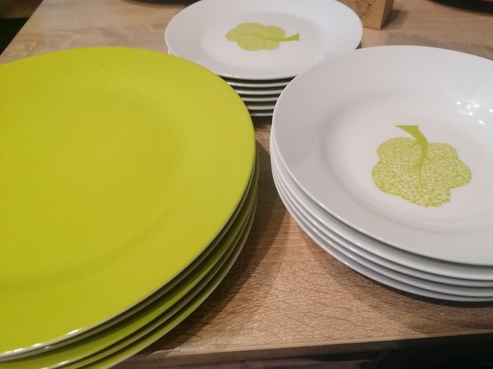 Ménagère assiettes