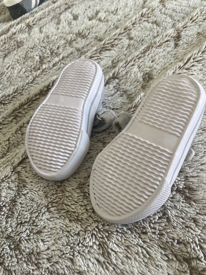 Chaussure neuve fille à scratch - photo numéro 2