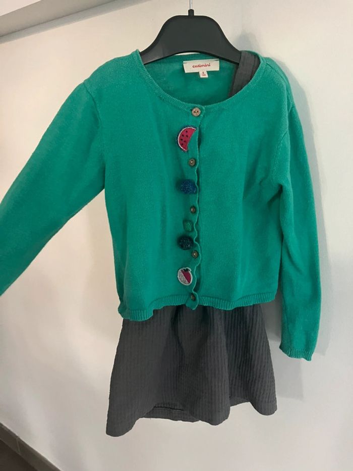 Ensemble robe gaufrée et gilet