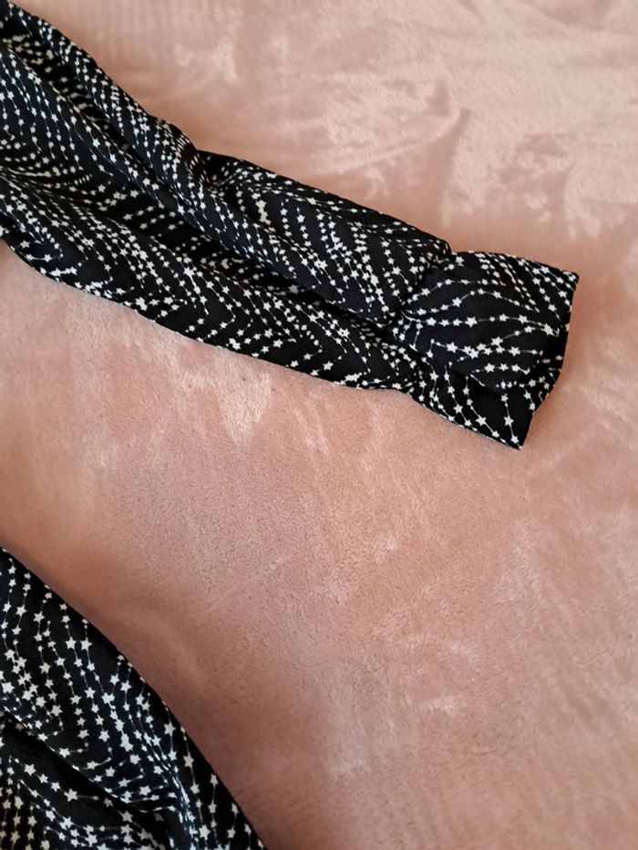 Robe noir et blanche taille L très élastique - photo numéro 6