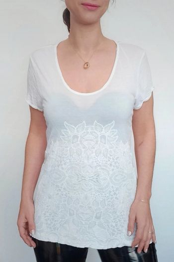 T-shirt loose blanc style baroque taille 40