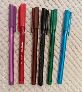 6 stylos multicolores Staedtler