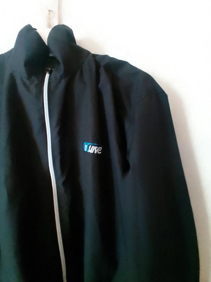 Veste coupe vent taille 36 - photo numéro 2