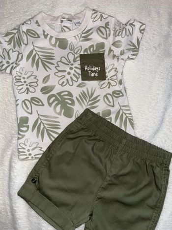 Ensemble neuf 6 mois