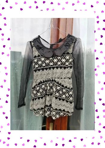 Haut à basques très mignon et original col Claudine 10-12 ans (taille XXS)