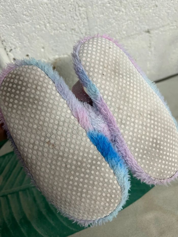 Chaussons taille 29/30 - photo numéro 3