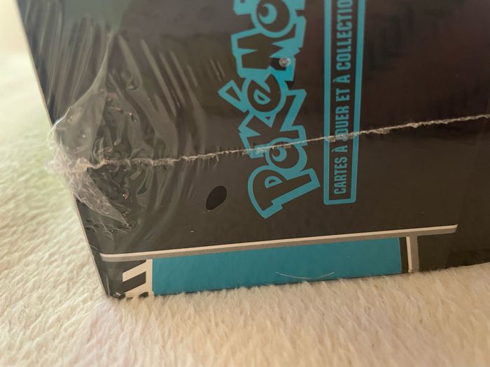 Coffret Pokémon ETB 10.5 - photo numéro 5