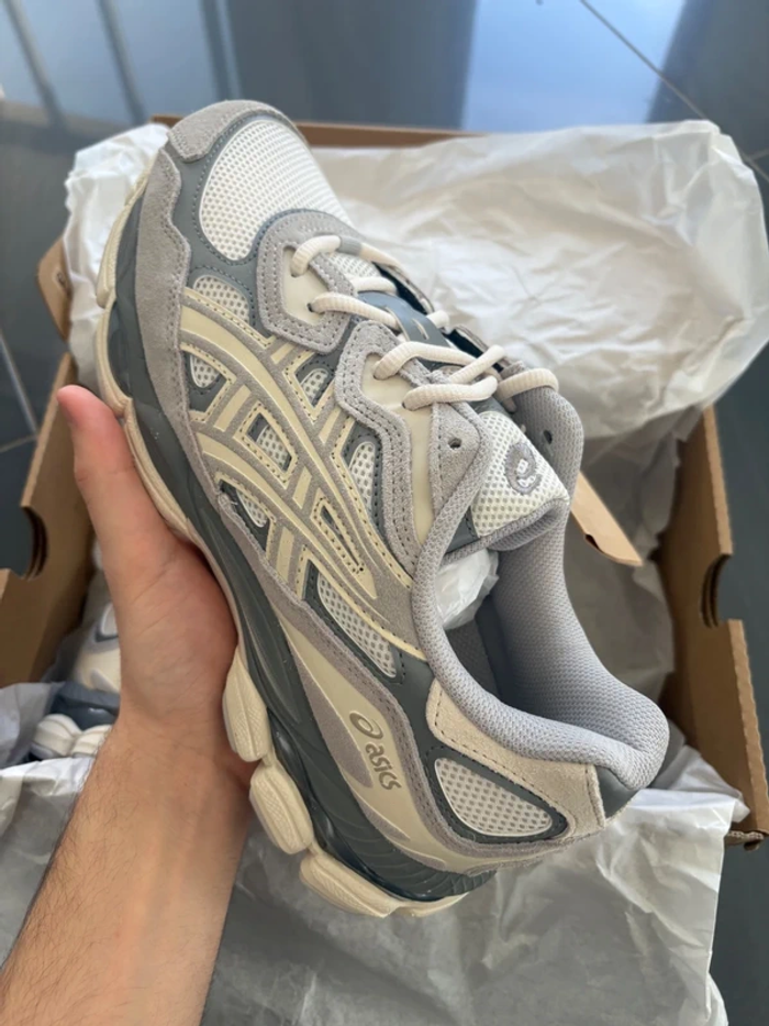 Asics Gel NYC Crème / Oyster Grey Blanc -40 - photo numéro 5
