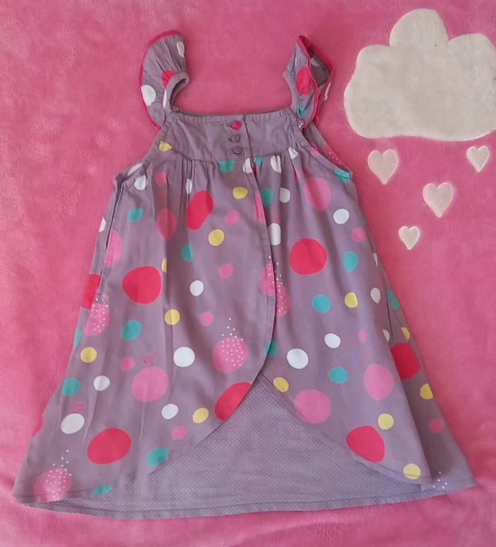Tunique taille 4 ans en très bon état - photo numéro 3