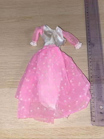 Poupée Lynette vintage parlante damart robe rose étoile