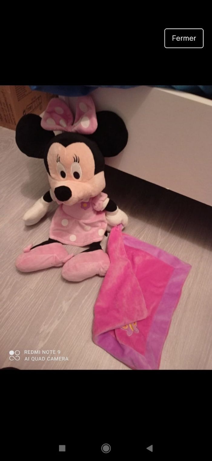 Peluche Minnie neuve